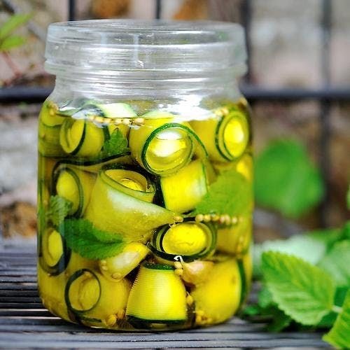 Bocal conserves de courgettes