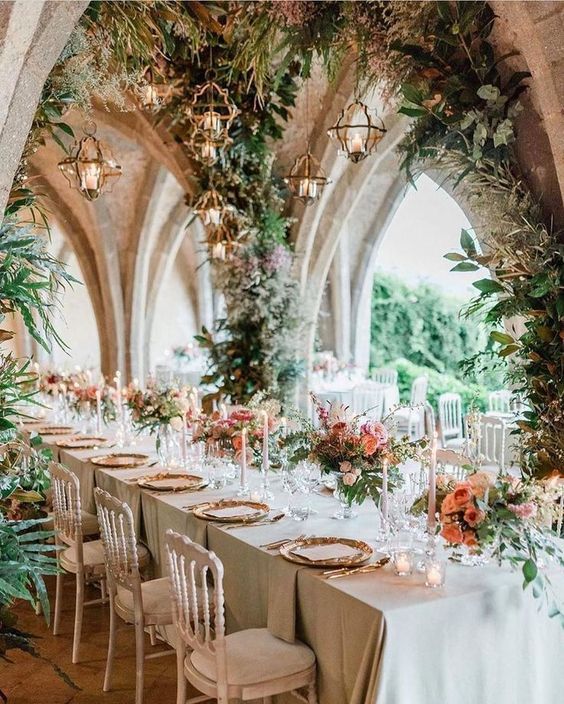 photo mariage salle avec des voutes anciennes